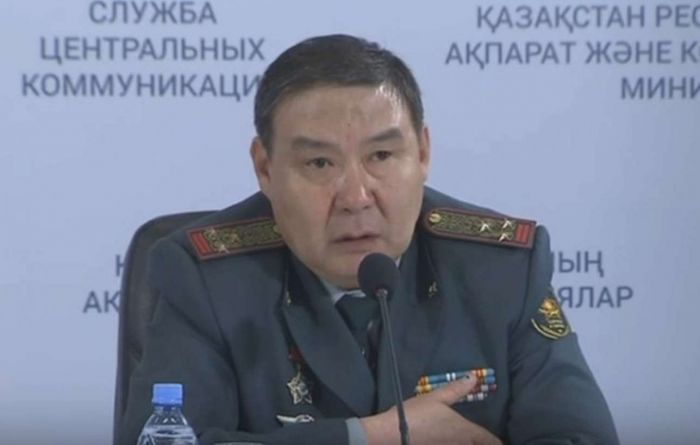 Главу департамента боевой подготовки Генштаба Вооружённых сил РК осудили за взятки 