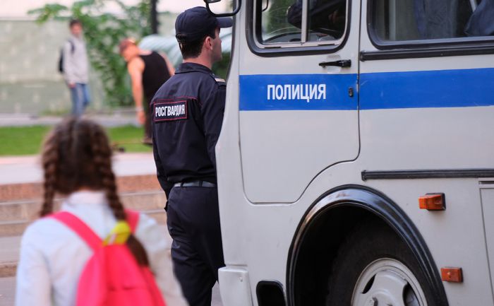 Два человека получили ранения при стрельбе у колледжа в Назрани 