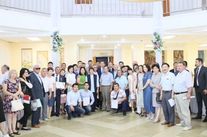 Не только фанфары 