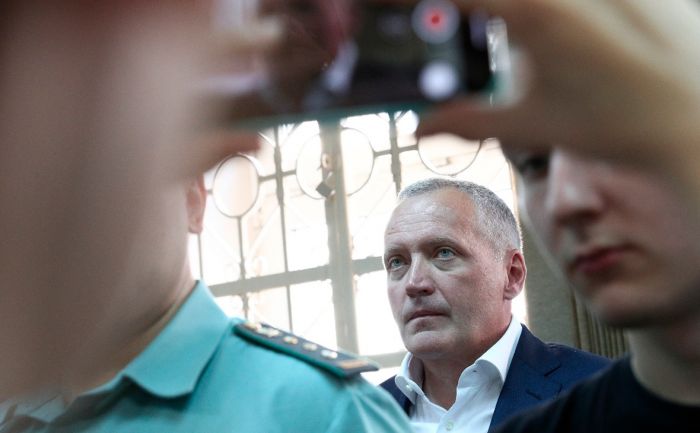 Генералу ФСБ вернули деньги из дела Улюкаева. А самому экс-министру - нет 