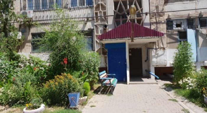 "Думала, я умру тут же" - пенсионерка о нападении мужчины на мальчика в Шымкенте