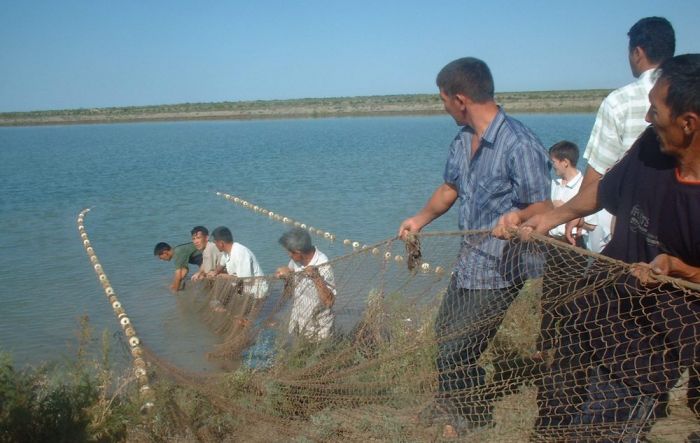 Рыбак рыбака увидит в субботу