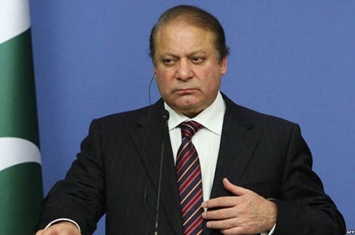 Бывшего премьера Пакистана приговорили к десяти годам тюрьмы