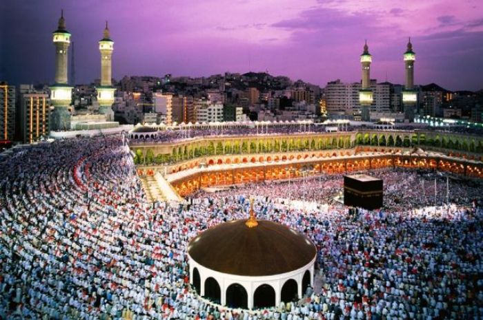 Казахстанцы перед хаджем должны привиться от менингита - Бекшин 