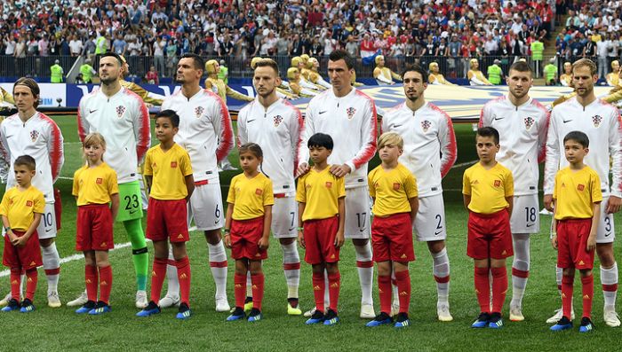 Футболисты сборной Хорватии пожертвуют призовые деньги детям