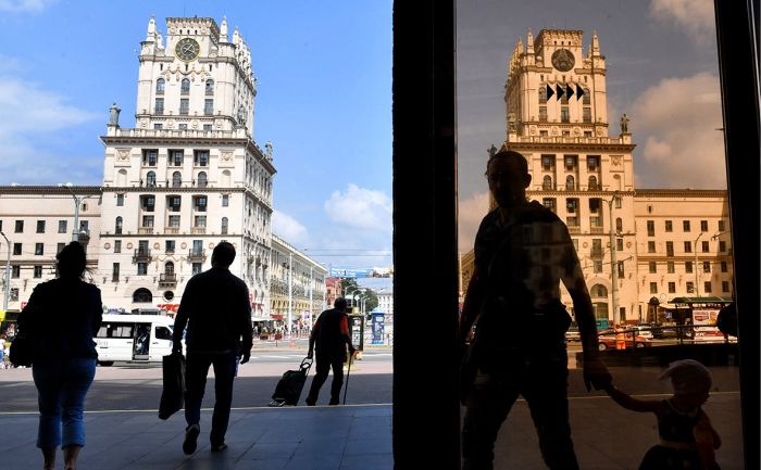 Реальные зарплаты в Белоруссии превысили российские 