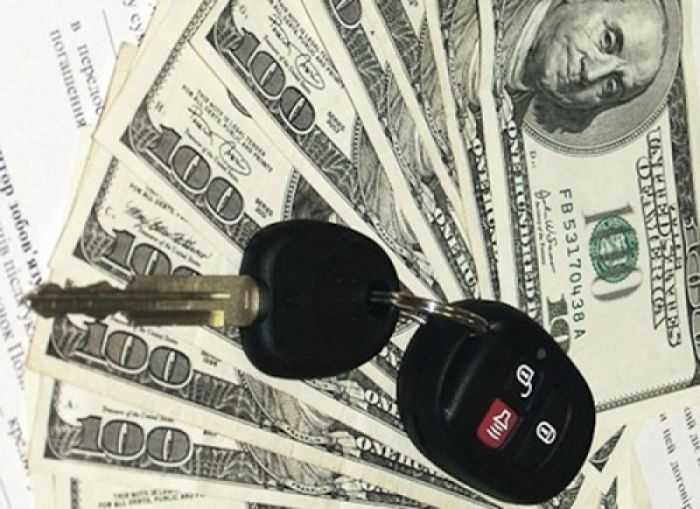 В США троих казахстанцев обвинили в крупном мошенничестве 