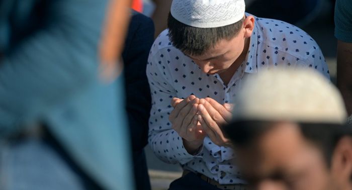 Уразбаев: ДУМК оказалось неспособно реабилитировать радикалов в Казахстане 