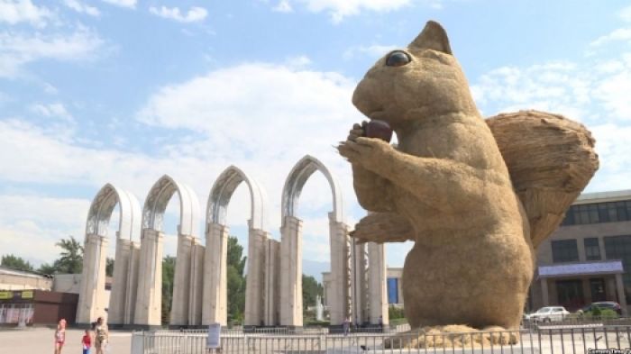 В Алматы приезжают посмотреть на "Белку" - Байбек