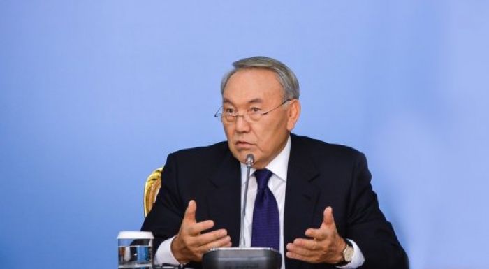 Назарбаев: наверно, придется уволить полицейских и взять на работу юристов 