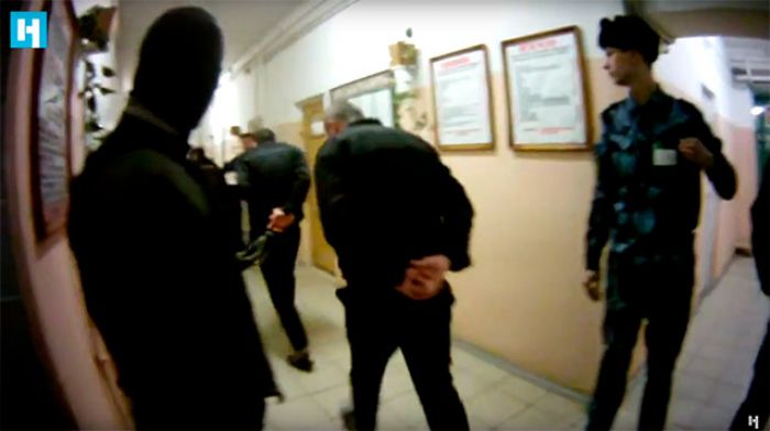 Опубликовано новое ВИДЕО избиений заключенных в ярославской колонии