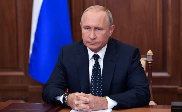 Путин объявил о смягчении пенсионной реформы 