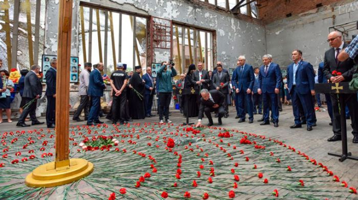 Путин проигнорировал годовщину теракта в Беслане  