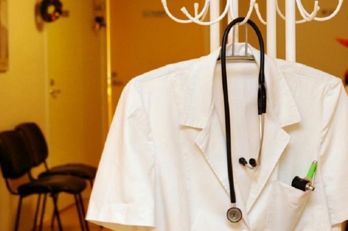 Главу перинатального центра Астаны уволили после четырех смертей рожениц 