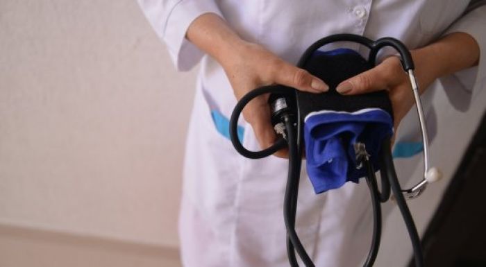 Многие врачи хотят уволиться - Биртанов об уголовных преследованиях 