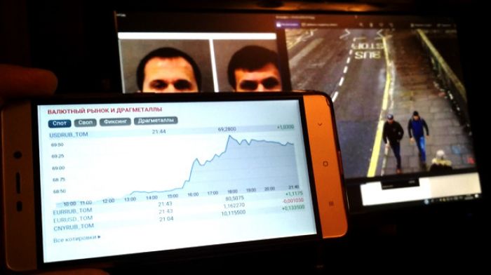 После обострения "дела Скрипалей" рубль стал падать еще стремительнее 