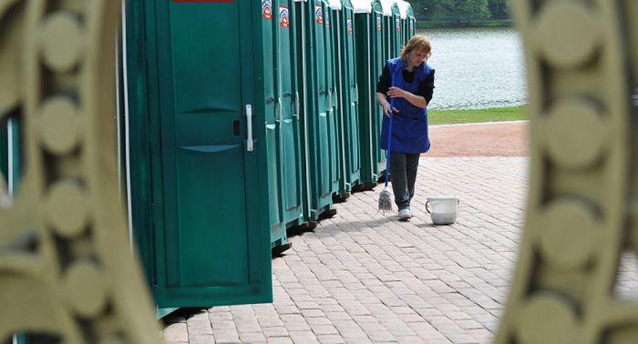 Почему "туалетный вопрос" не решается в Казахстане – комментарий министра 