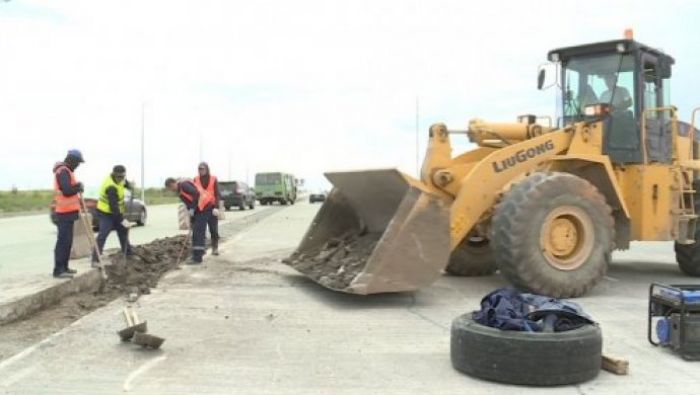 Шестиполосная трасса Караганда-Темиртау покрылась трещинами