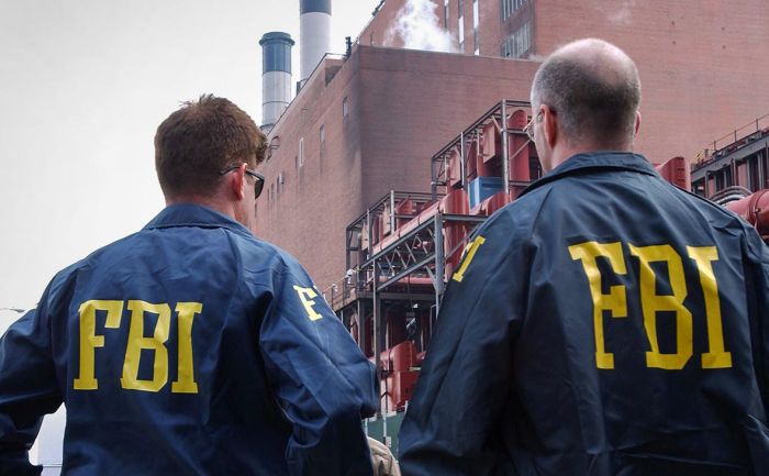 WSJ узнала об отзыве агентов ФБР из-за рубежа после секс-вечеринок 
