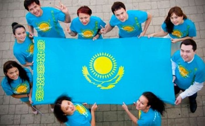 Численность населения в Казахстане достигла 18,31 млн человек