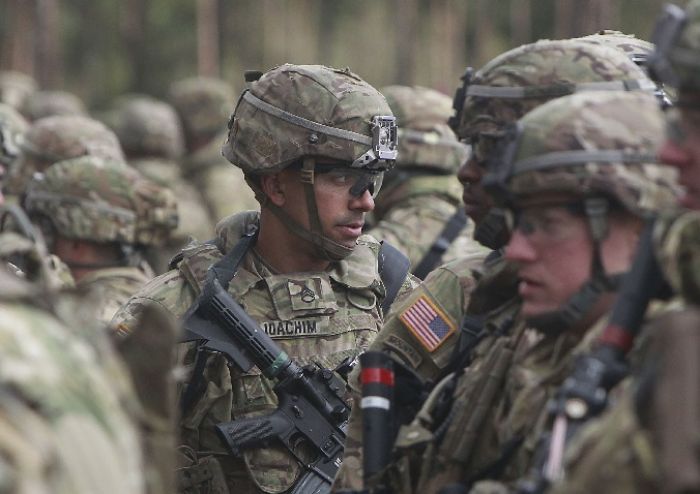 Американские солдаты в ожидании мировой войны с Россией или Китаем в 2019 году