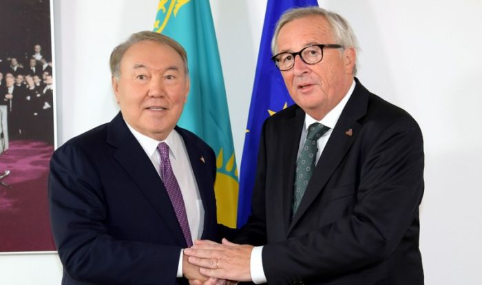 Нурсултан Назарбаев встретился с главой Европейской комиссии