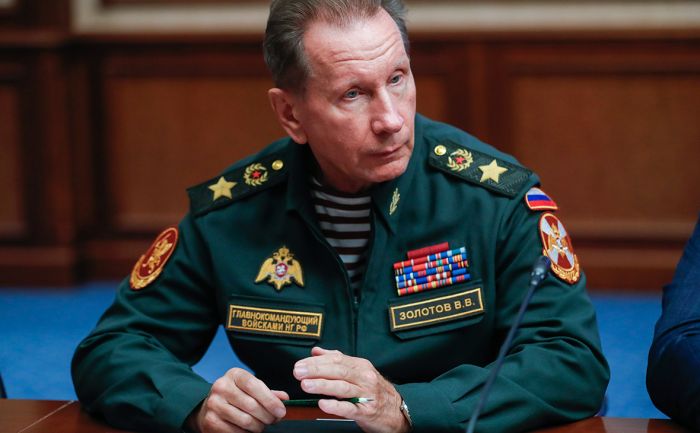 Золотов отказался от дебатов с Навальным