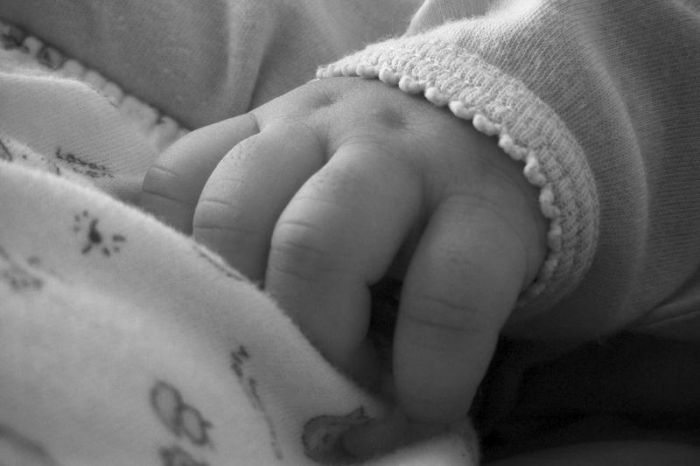 Тело младенца нашли возле мусорных баков в Павлодарской области 