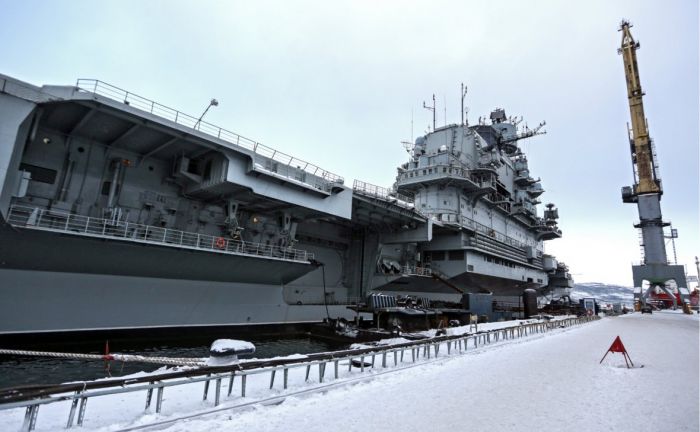 В Мурманске затонул плавучий док «Адмирала Кузнецова» 