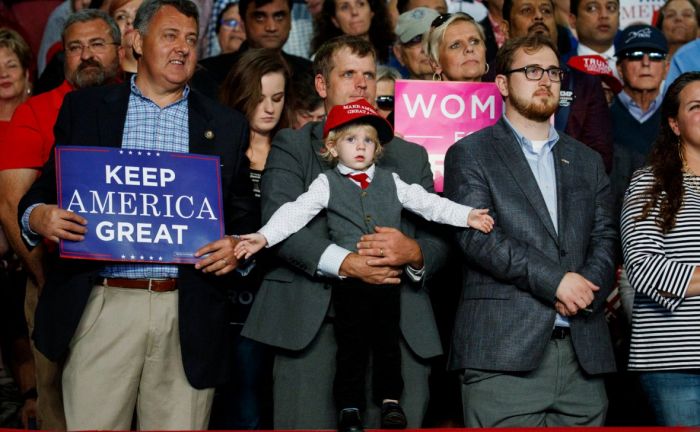 Власти Джорджии обвинили демократов в попытке повлиять на выборы 