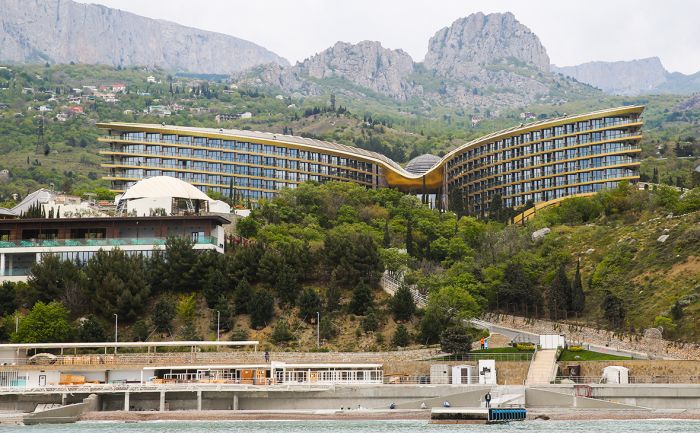 Минфин США напомнил о вложениях Сбербанка в попавший под санкции курорт 