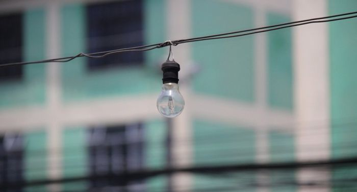 Тарифы на газ и свет снизятся в Казахстане 