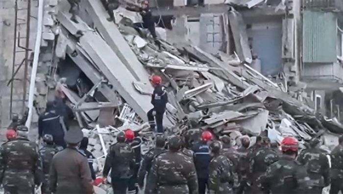 В Азербайджане в результате взрыва в жилом доме погиб человек 