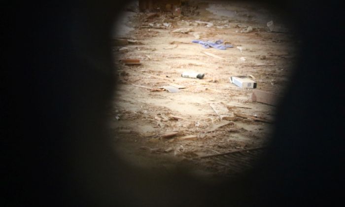 Бомж-небомж и загадка железной двери 