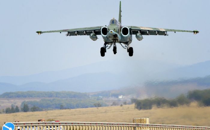 Минобороны Армении потеряло связь с Су-25 