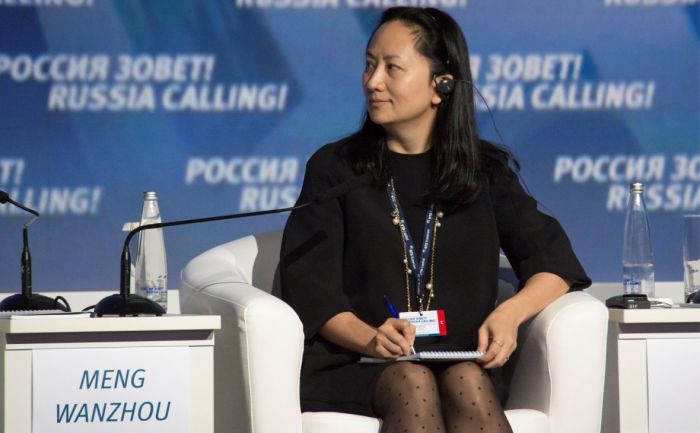 WSJ объяснила связь задержания финдиректора Huawei и санкций против Ирана 