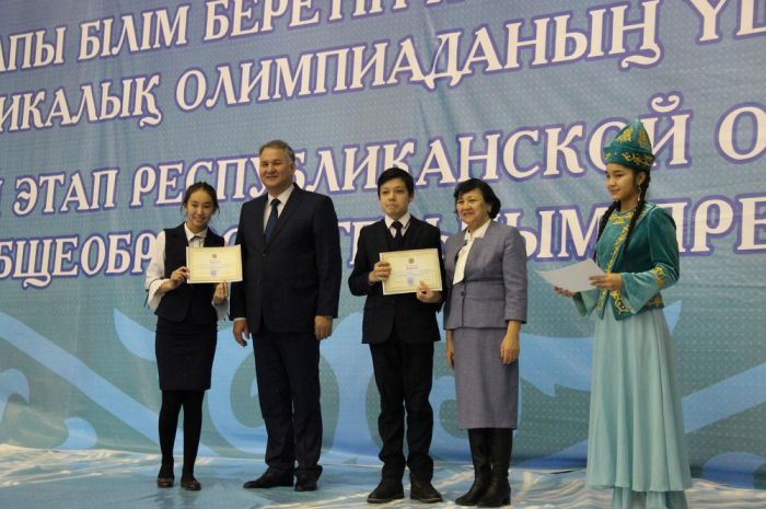 Физикам сложнее, чем лирикам