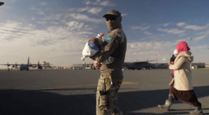 ​Казахстанцы в заложниках у террористов: кадры спасения опубликовала Акорда