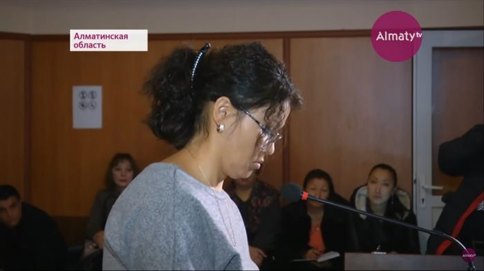 Дело об избиении учителя школы дошло до суда 