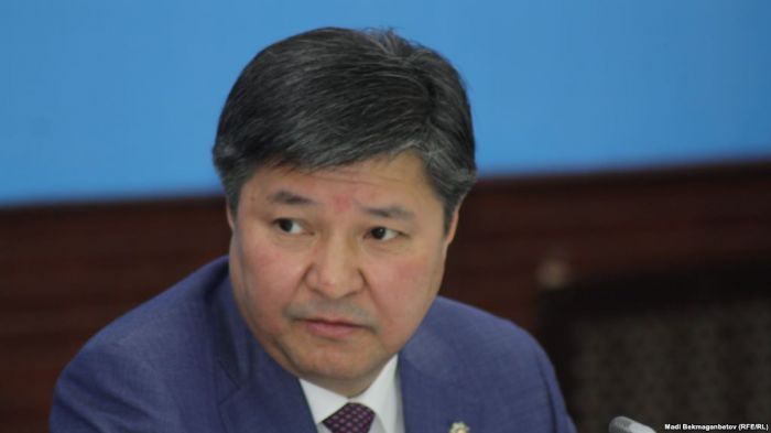 Асанов предлагает ограничить сроки работы председателей судов 