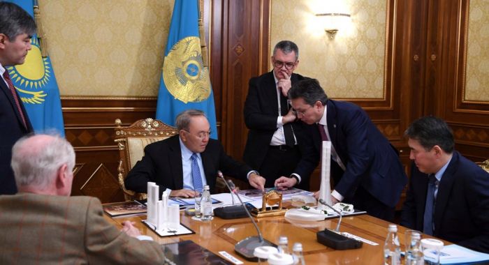 Президенту представили проект строительства Всемирного торгового центра в Астане