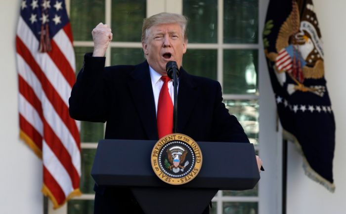 Трамп временно завершил рекордный по длительности шатдаун в США