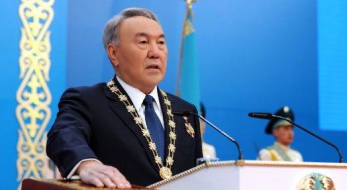 Полномочия президента: Нурсултан Назарбаев обратился в Конституционный совет 