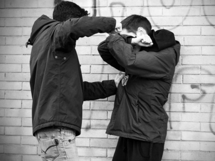 И хулиганят юнцы, и разбойничают 