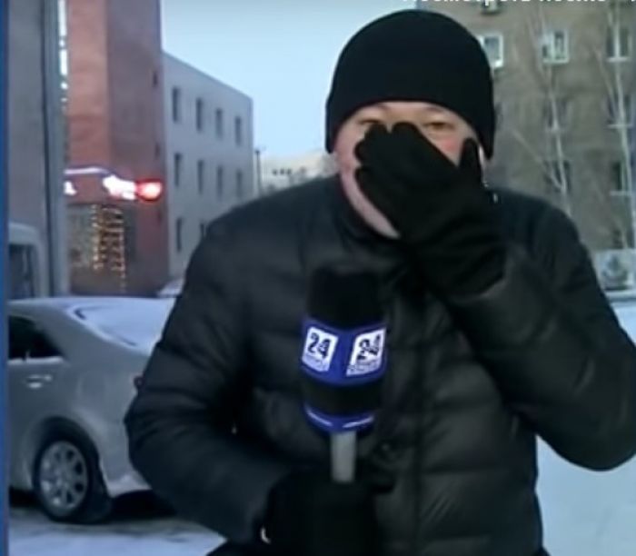 Казахстанский журналист отморозил нос в прямом эфире
