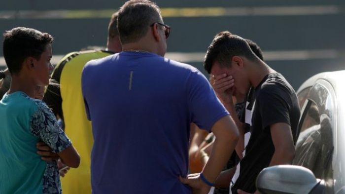 Пожар в тренировочном центре футбольного клуба "Фламенго" в Рио: погибли 10 человек 