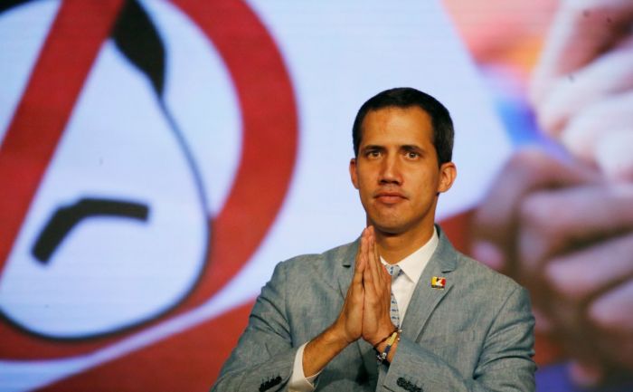 Гуаидо допустил вторжение США в Венесуэлу для свержения Мадуро 