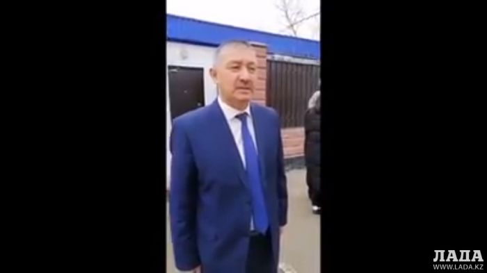 Видеообращение Малика Кенжалиева к жителям Актау распространяется в Сети 