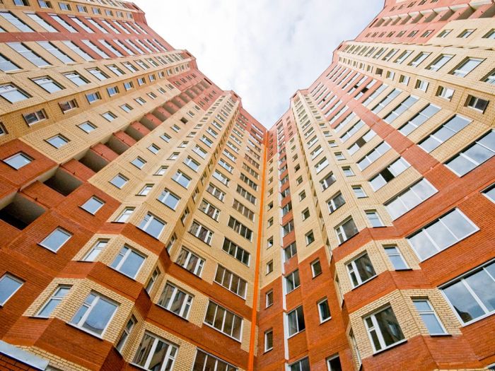 Многодетные семьи смогут выкупить арендное жилье в Астане 