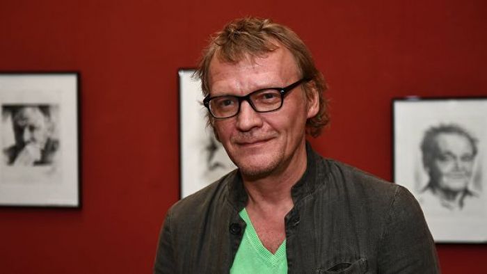 Актер Серебряков обвинил Россию в "разжигании войн"